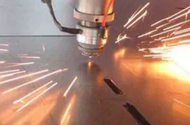 ¿Hay alguna forma de mejorar la tecnología de perforación de la máquina de corte por láser?