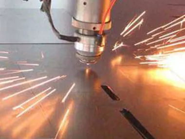 ¿Hay alguna forma de mejorar la tecnología de perforación de la máquina de corte por láser?