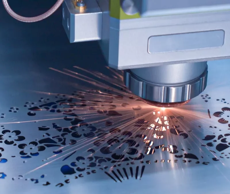 Máquinas de corte por láser de fibra sobre orugas ultragrandes Leapion Laser